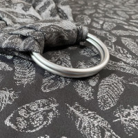 Слінг з кільцями жакардовий сірий Feathers