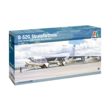 Збірна модель ITALERI Стратегічний бомбардувальник B-52G STRATOFORTRESS 1:72 (IT1451)