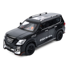 Колекційна моделька АвтоСвіт 1:24 Nissan Patrol чорна (AP-1832BC)