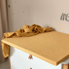 Матрацик на пеленальний столик гірчиця 70х80+/-2 см