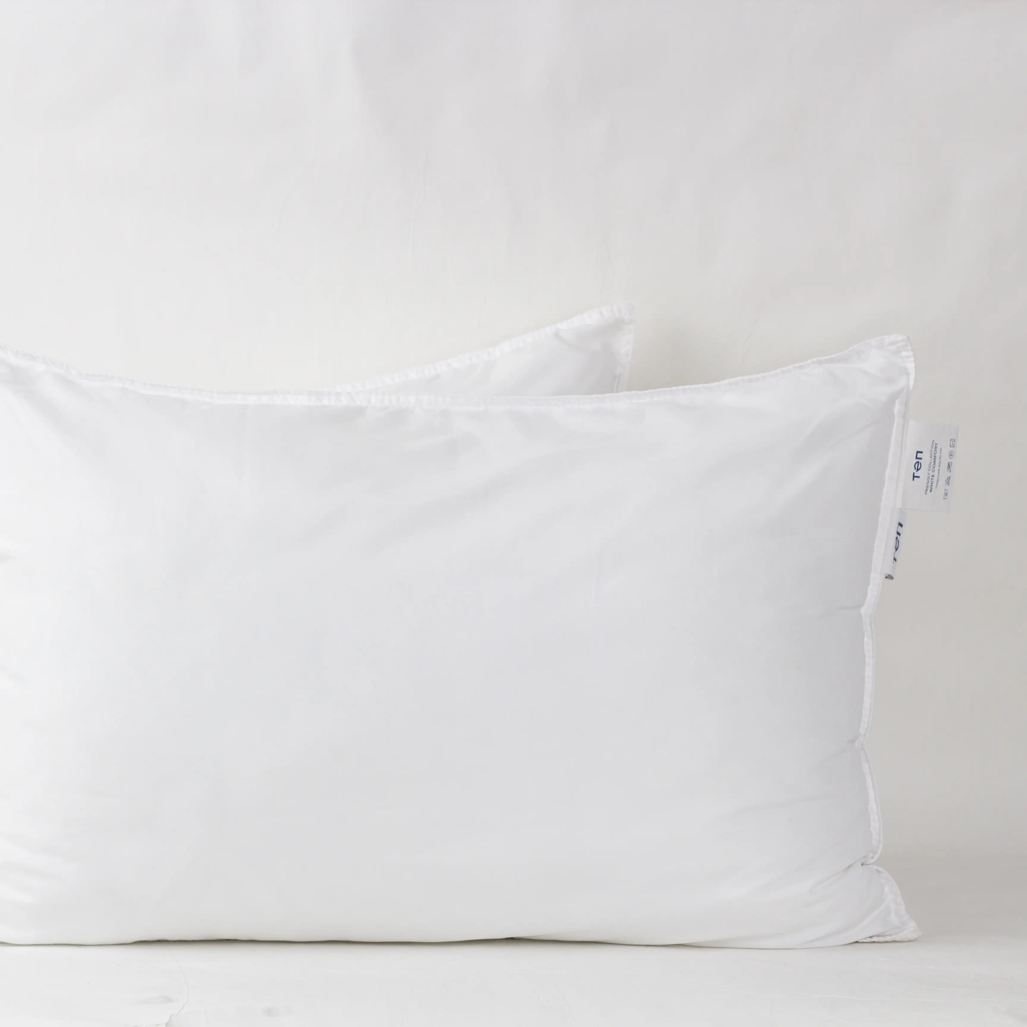 Подушка FRIENDLY "WHITE COMFORT" NEW, 50x70